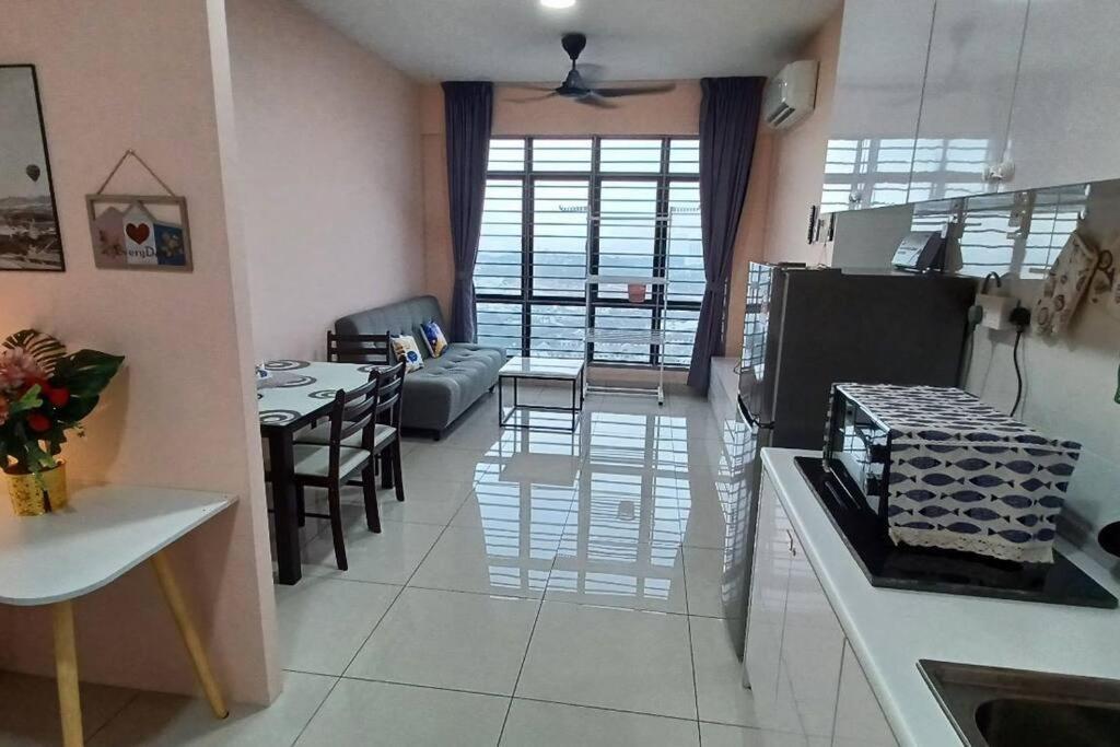 Homestay Arc Cozyhome Austin Hills 4-5Pax Johor Bahru Extérieur photo
